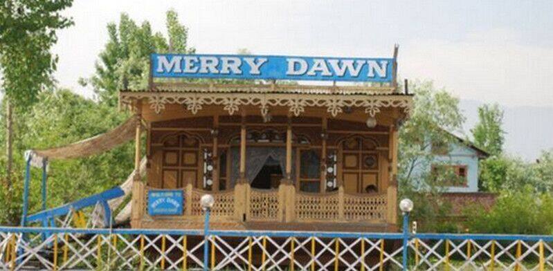Mery Dawn Houseboat, Srinagar 5